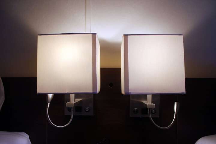 Room 4 of 10