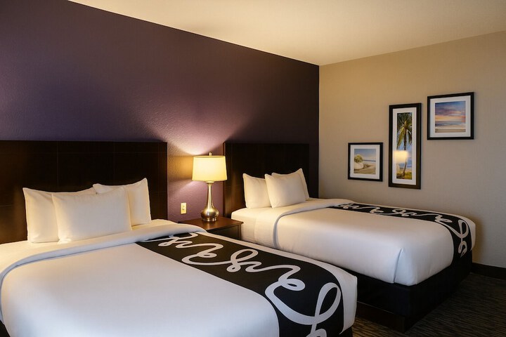 La Quinta Inn & Suites by Wyndham Port Orange / Daytona