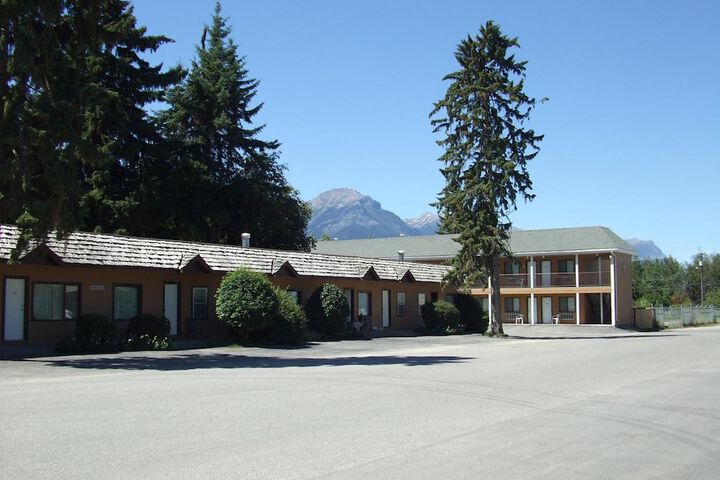 Hotel 6 of 56