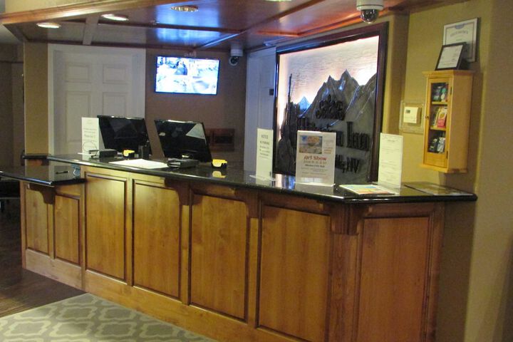 Hotel Interior 11 of 51