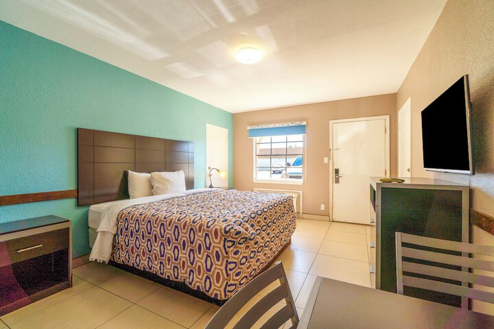 Woodfield Inn & Suites Hotel O Yoakum TX 111
