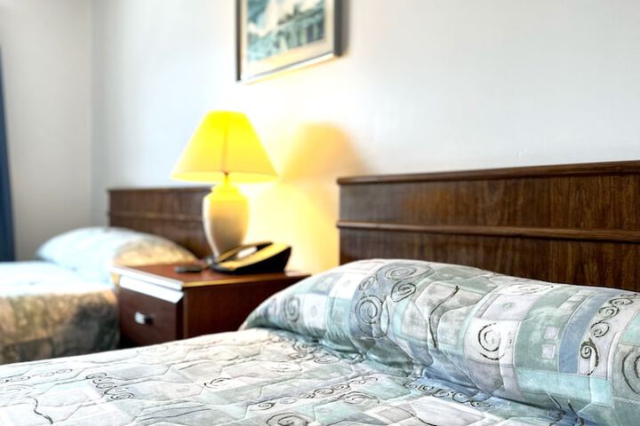 Room 35 of 40