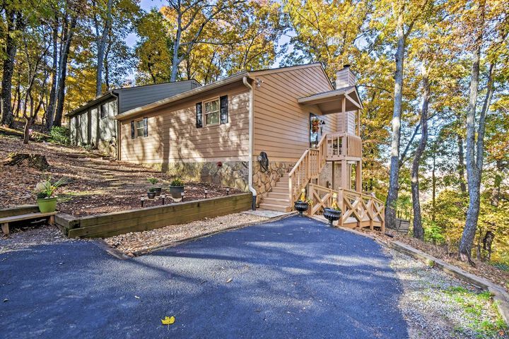 Comfy Jasper Getaway w / Community Amenities!
