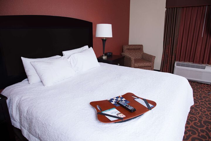 Hampton Inn & Suites Dickinson