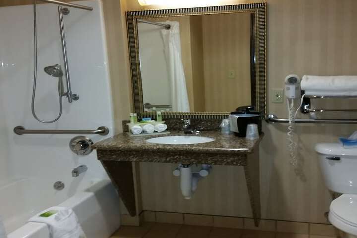 Room 31 of 52