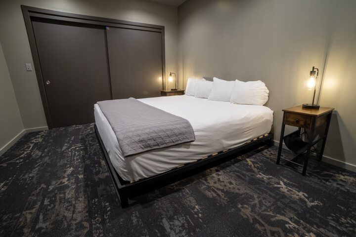 Montvale Hotel