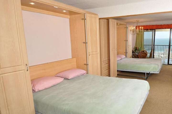 Room 15 of 26