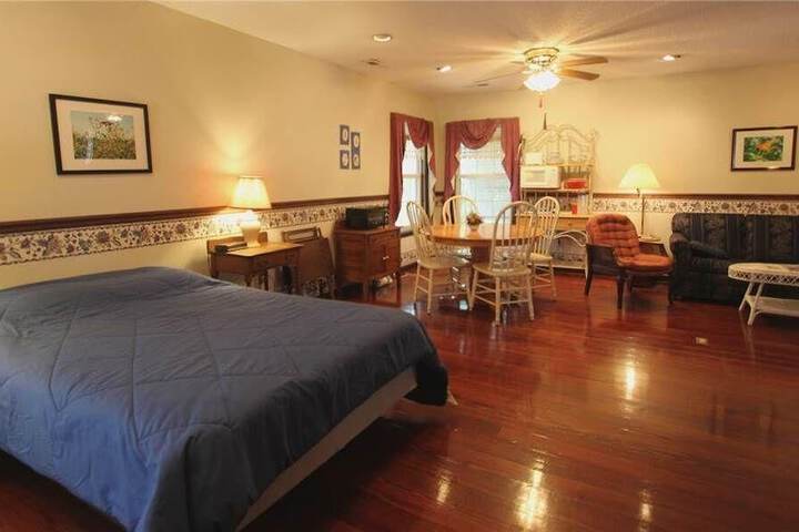 Edisto Guest House