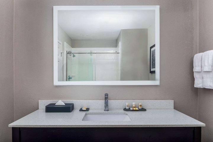 Room 15 of 29