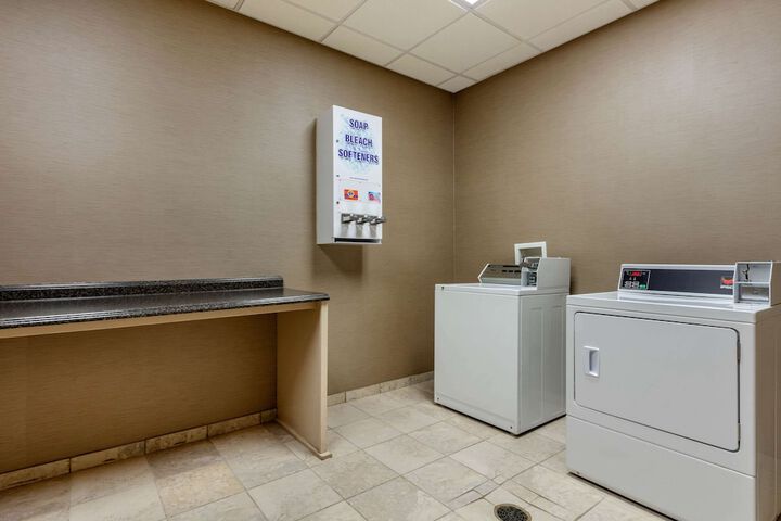 Comfort Inn & Suites North Little Rock McCain Mall