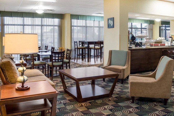 Quality Inn Cleveland MS