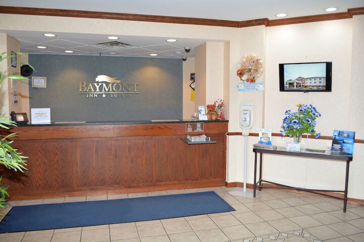 Baymont by Wyndham Waterford / Burlington WI