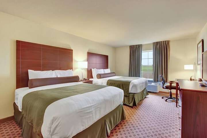 Room 32 of 46