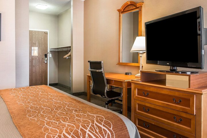 Room 12 of 35