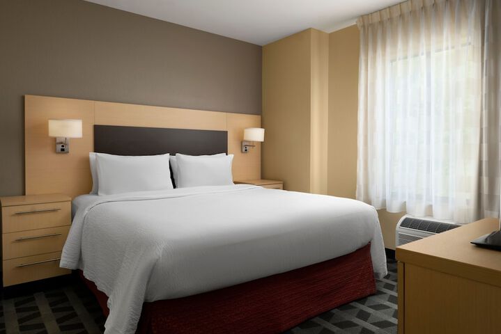 TownePlace Suites by Marriott Cleveland