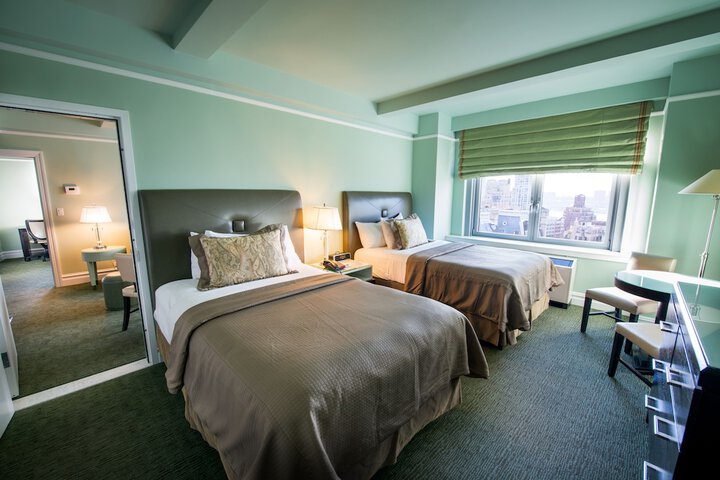 Room 13 of 60
