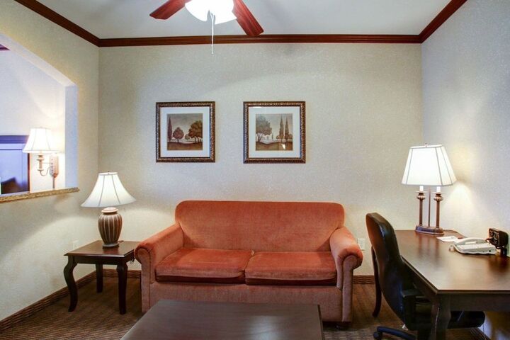 Room 22 of 45