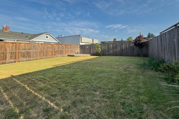 Property Grounds 24 of 24