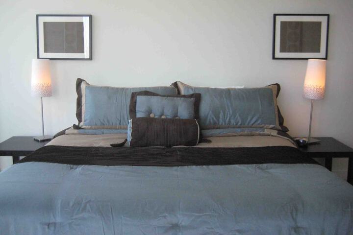 Room 15 of 19