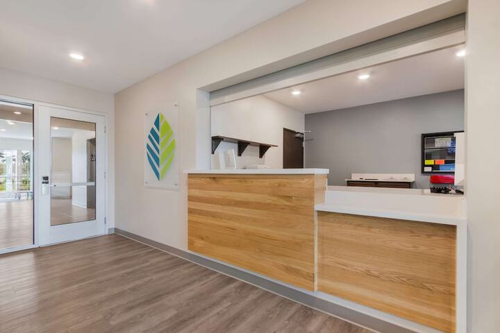 Hotel Interior 10 of 48