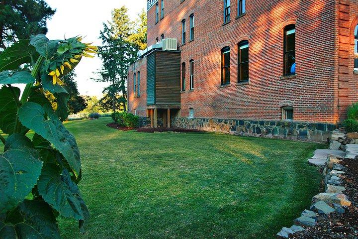 Balch Hotel