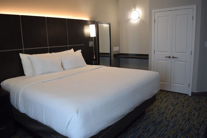 Room 22 of 44