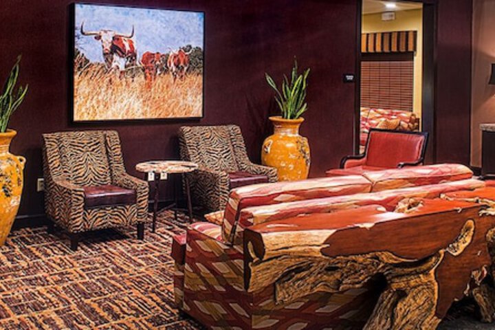 Hotel Interior 8 of 29