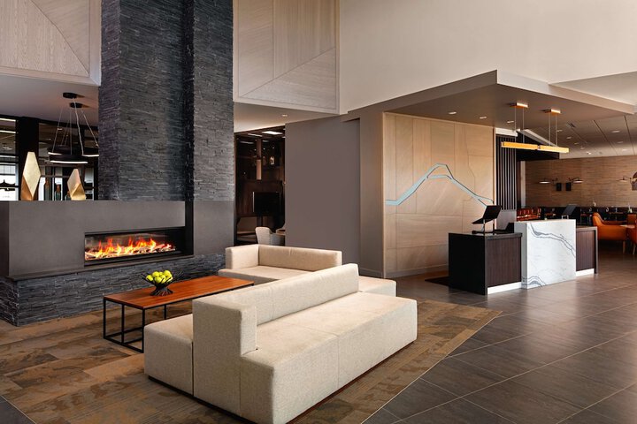Hotel Interior 4 of 26