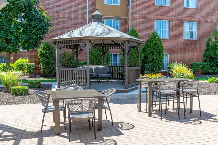 Homewood Suites by Hilton Detroit-Troy