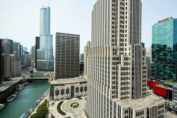 Sheraton Grand Chicago Riverwalk