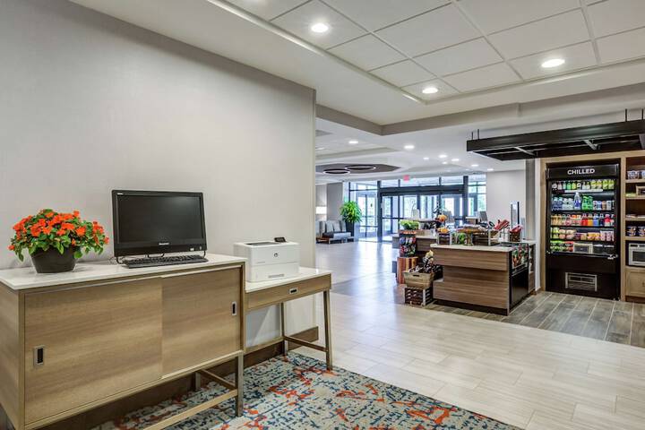 Hilton Garden Inn Boston / Waltham