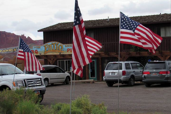 The Rim Rock Inn