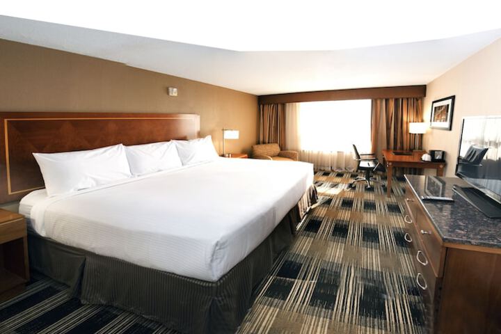 Room 26 of 28