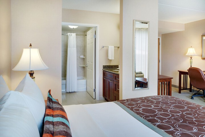 Staybridge Suites Oakville by IHG