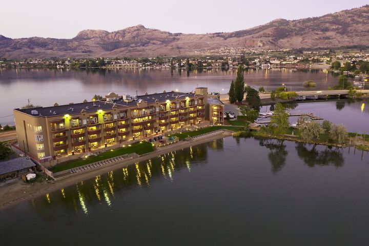 Hotel 6 of 78