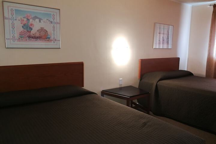 Room 10 of 26