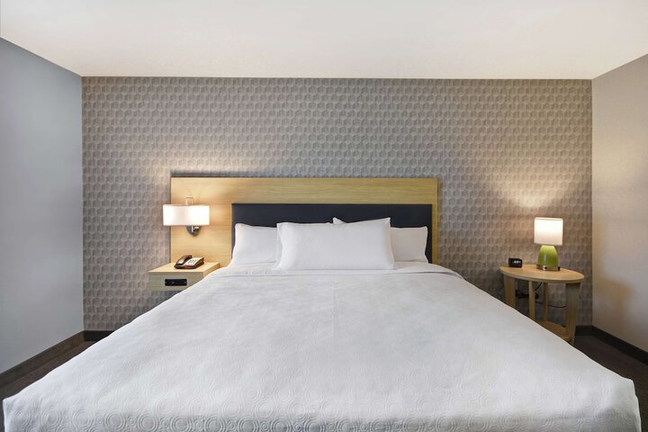 Room 21 of 44