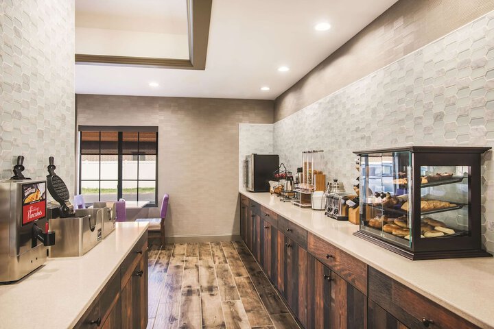 La Quinta Inn & Suites by Wyndham Chambersburg