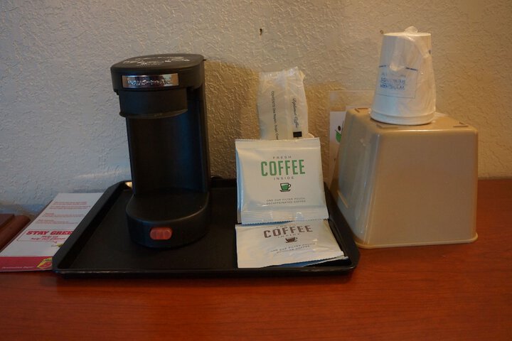 Breakfast/Coffee Service 36 of 43