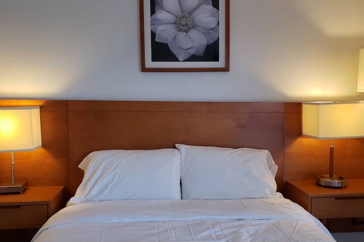 Room 30 of 63