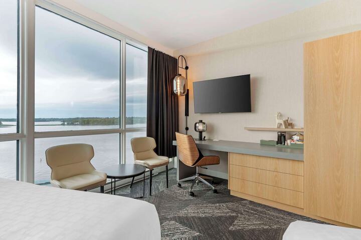 Room 22 of 46