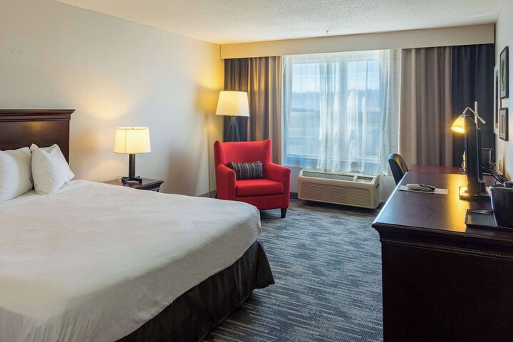 Room 20 of 28
