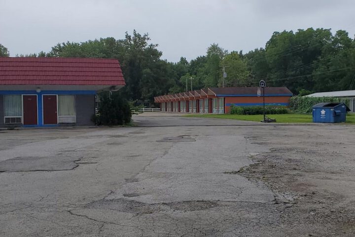 Hotel 6 of 35