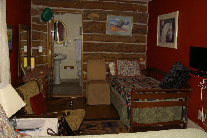 Room 14 of 21