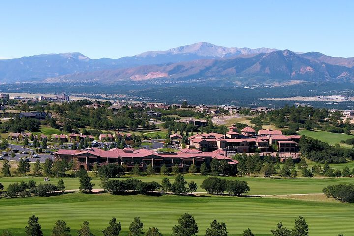 Flying Horse Resort & Club