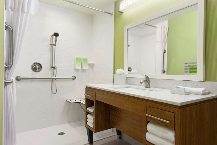 Room 19 of 29