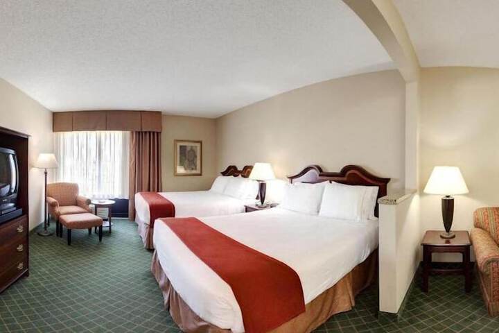 Holiday Inn Express Hotel & Suites Cape Girardeau I-55 by IHG