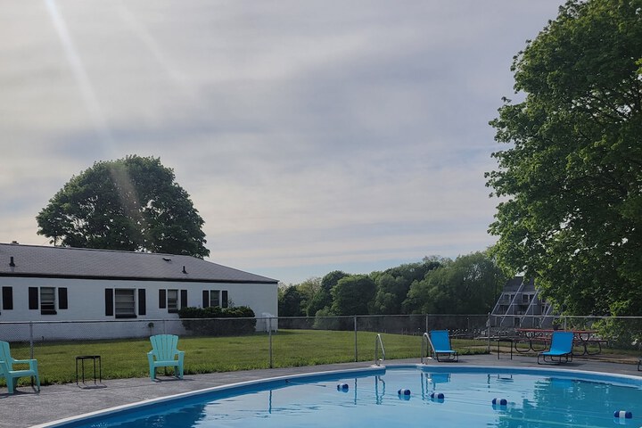 Riverside Motel and Marina Manistee