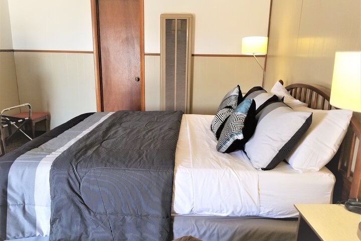 Room 26 of 81