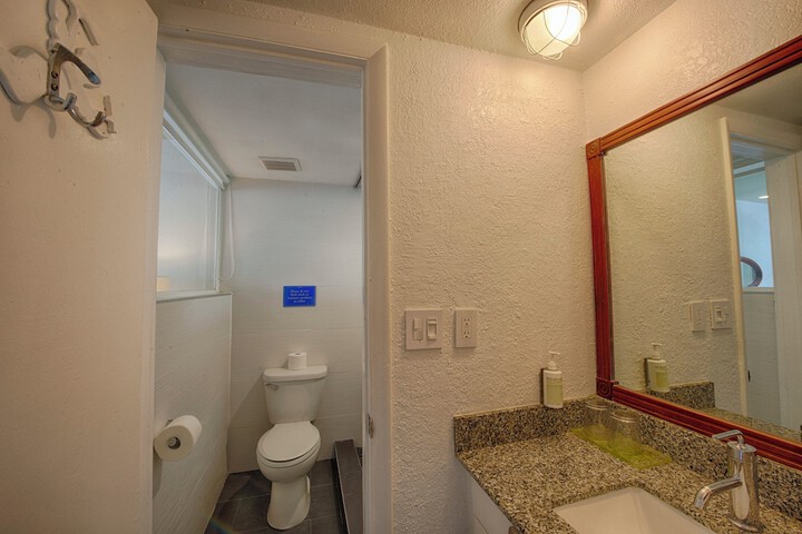 Room 40 of 119